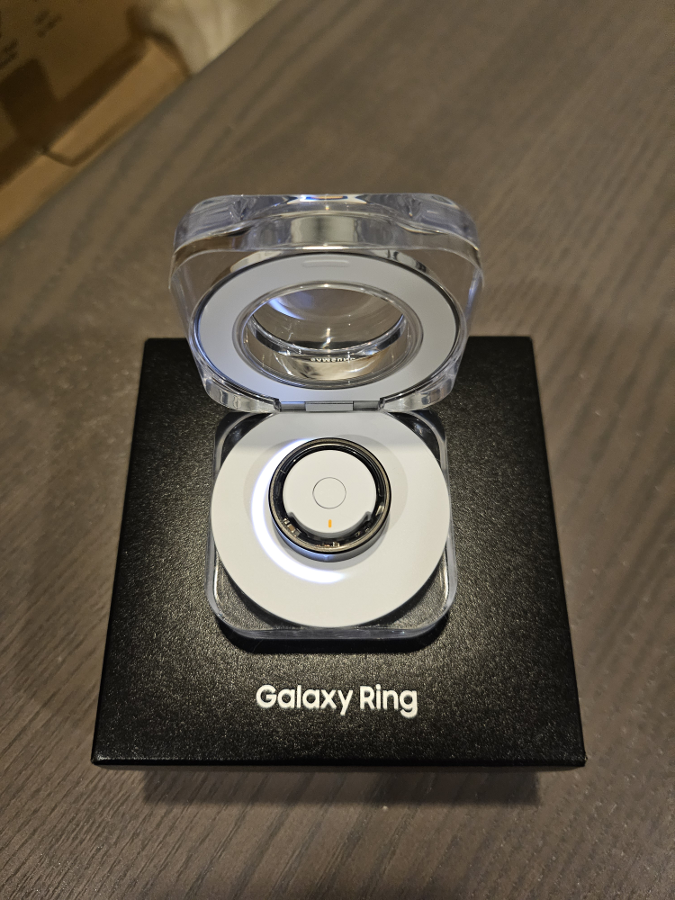 Samsung Galaxy Ring Black Size 8