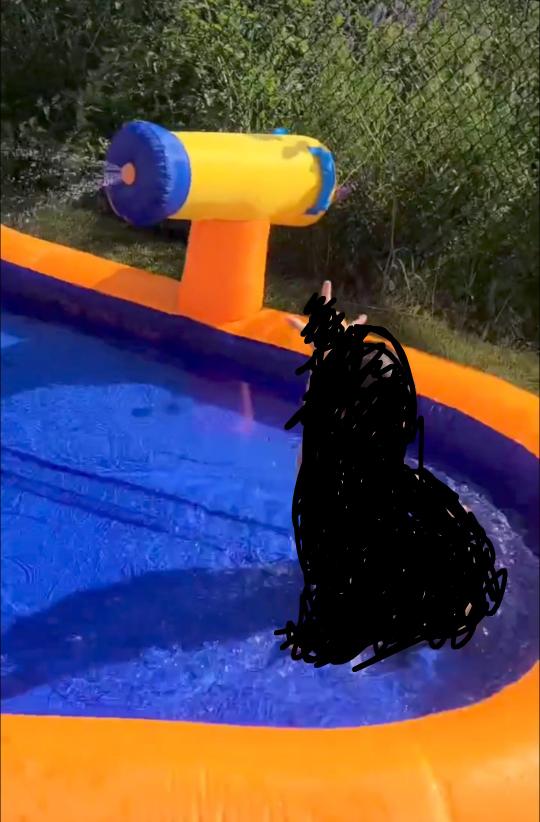 Blast Zone Hydro Rush 19x11 Inflatable Water Park - photo 4