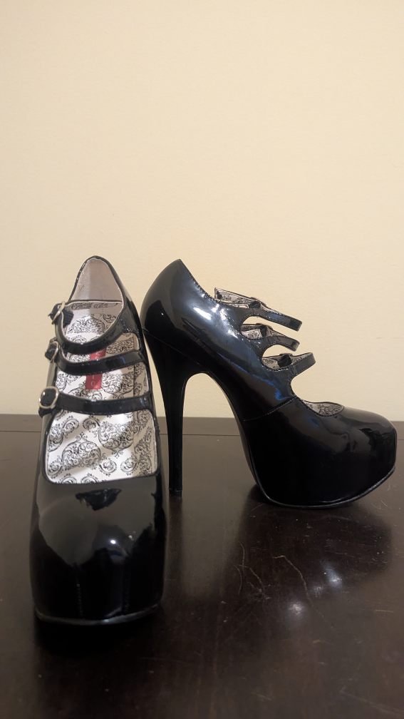 Bordello Black Patent Platform Heels - photo 5
