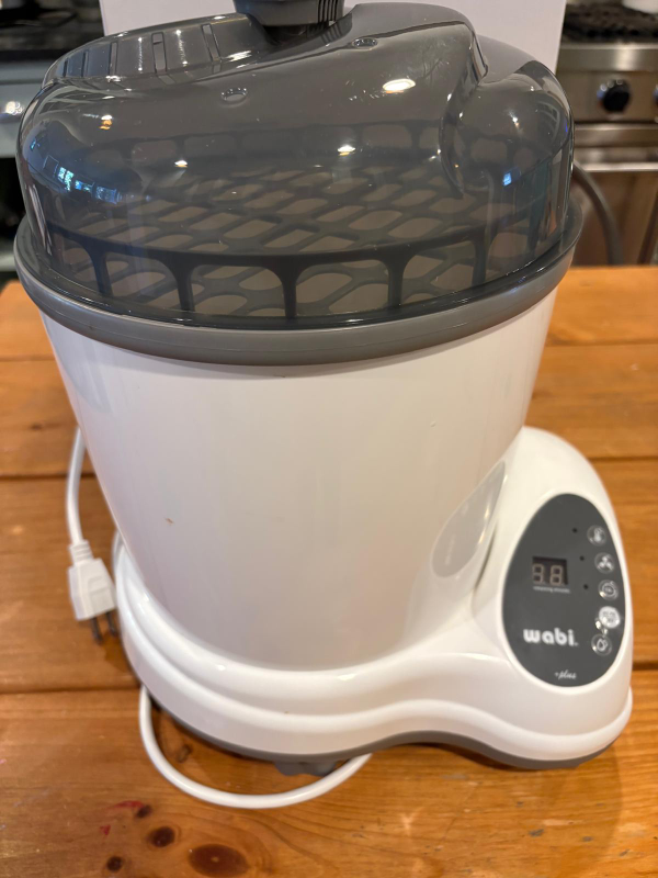 Wabi Plus Baby Bottle Sterilizer & Dryer
