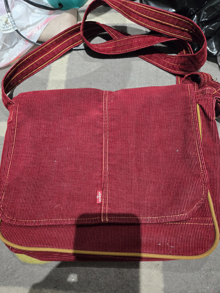 Levi's Corduroy Messenger Bag - Red