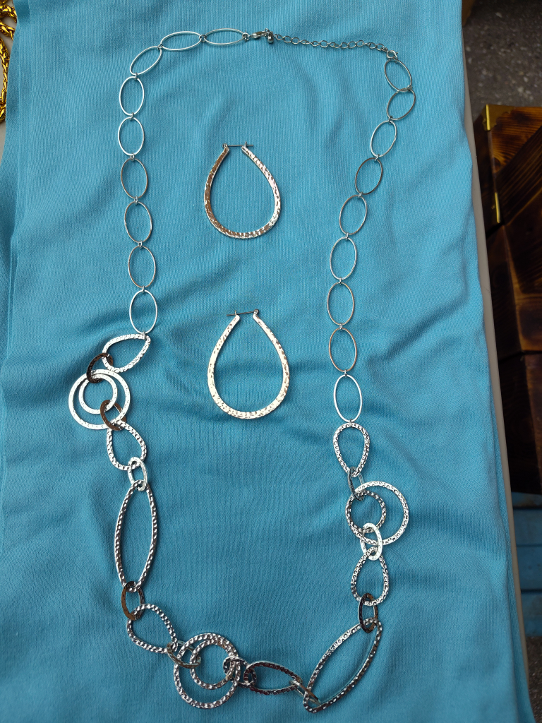 Necklace and Earring Set