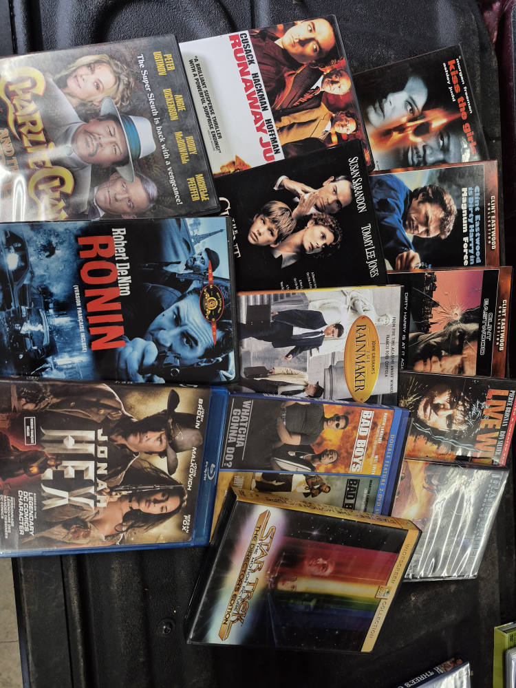 Mixed Lot of DVDs & Blu-rays - photo 2