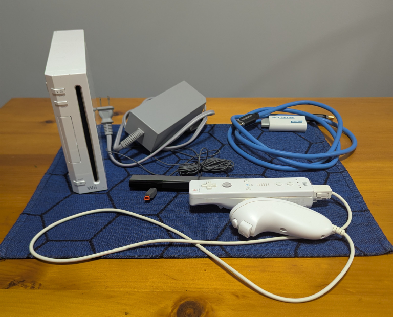 Nintendo Wii Console (RVL-001) with Remote/Nunchuck