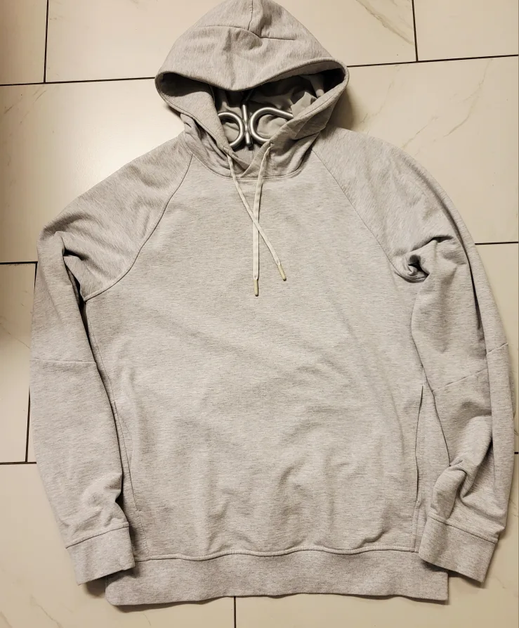 Lululemon Hoodie Medium image indicator(8)