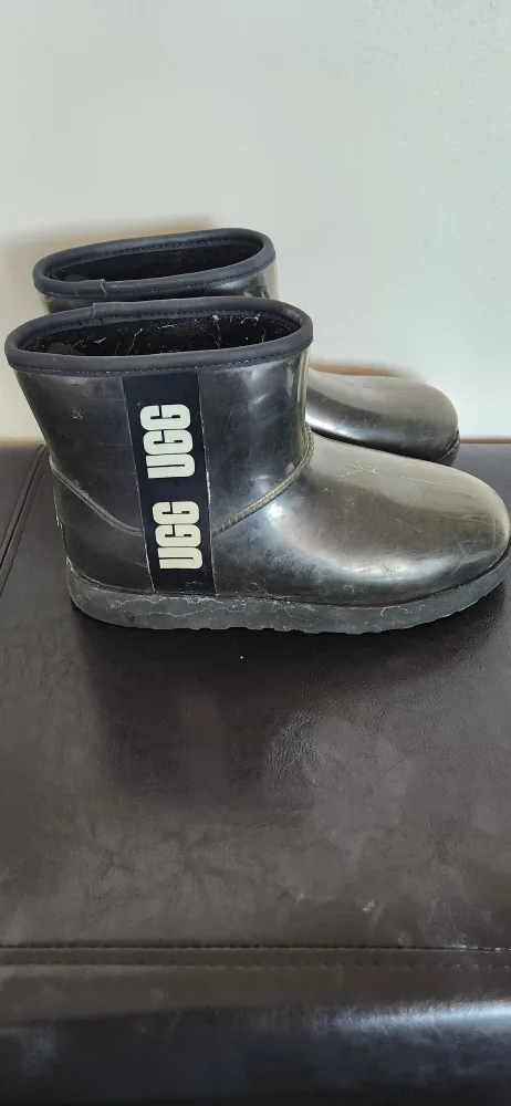 women's UGG rainboots size 7 thumbnail