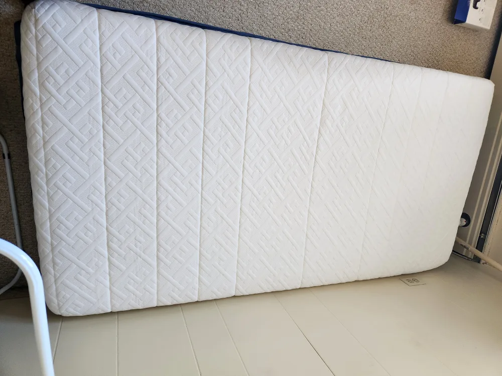 Memory Foam Thick Twin Mattress - Great Condition