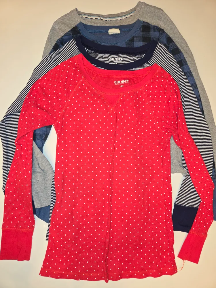 Lot of Women's Waffle Long Sleeve Undershirts thumbnail