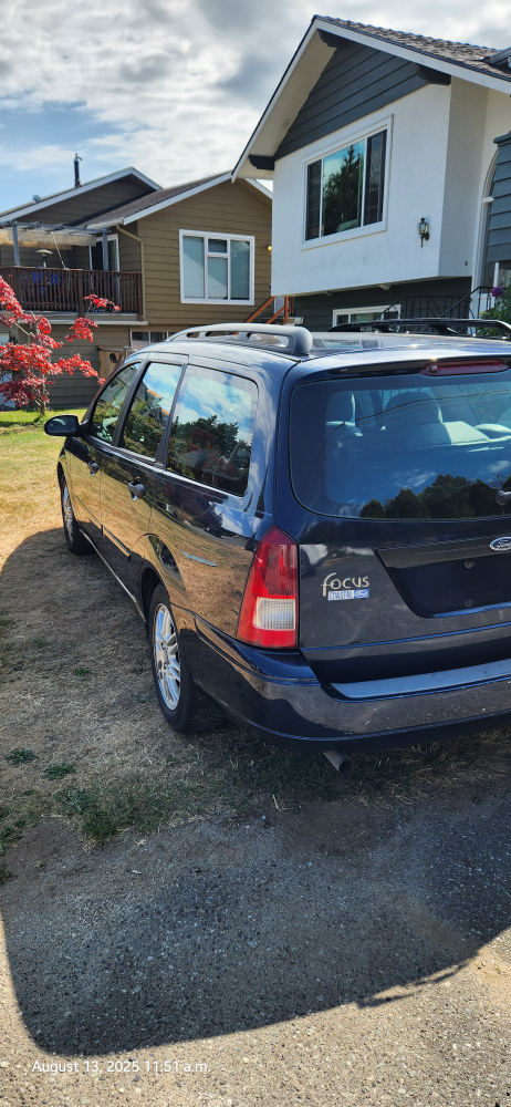 2002 Ford Focus · Wagon · 283 000 kilómetros - photo 2