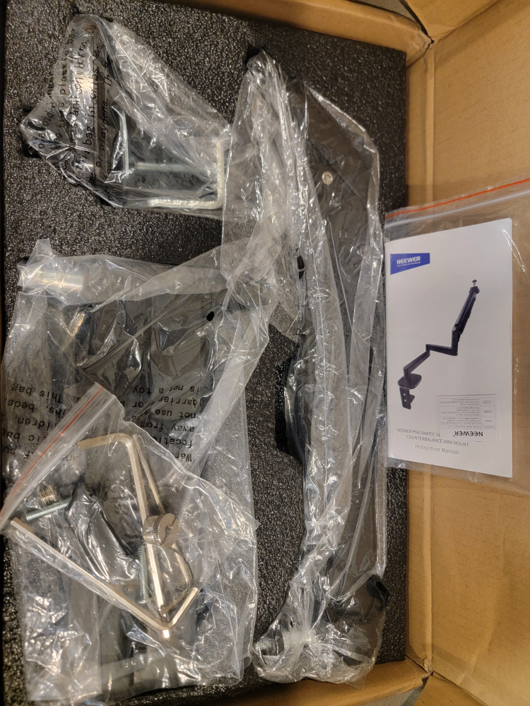 neewer pneumatic mic arm - photo 2