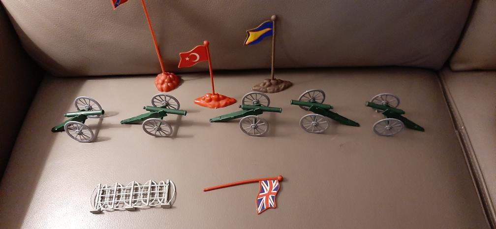 Vintage Toy Army Men & Misc - photo 5