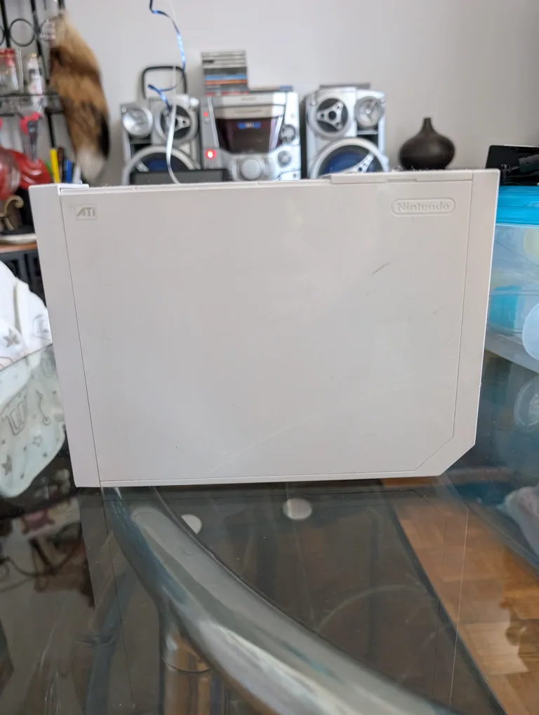 Nintendo Wii Console - White image indicator(2)