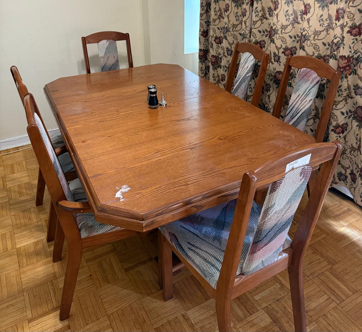Dining Table with 6 Chairs - photo 2
