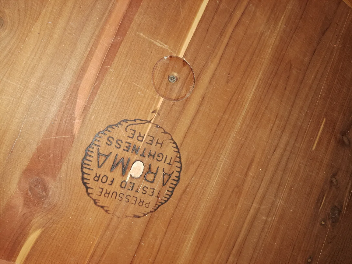 Lane Cedar Chest - Vintage Storage Trunk image indicator(3)