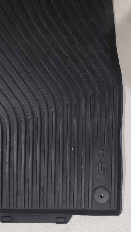 Audi S4 Rubber Floor Mats - Black - photo 4