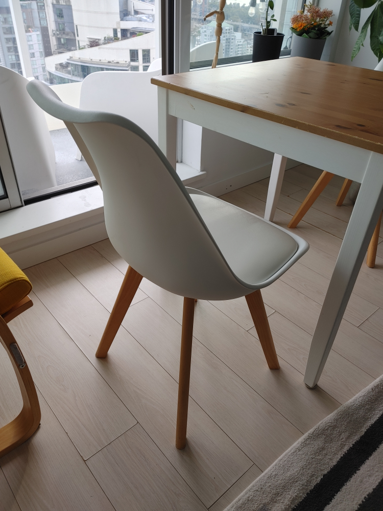 table with 2 chairs set white and wood - photo 3