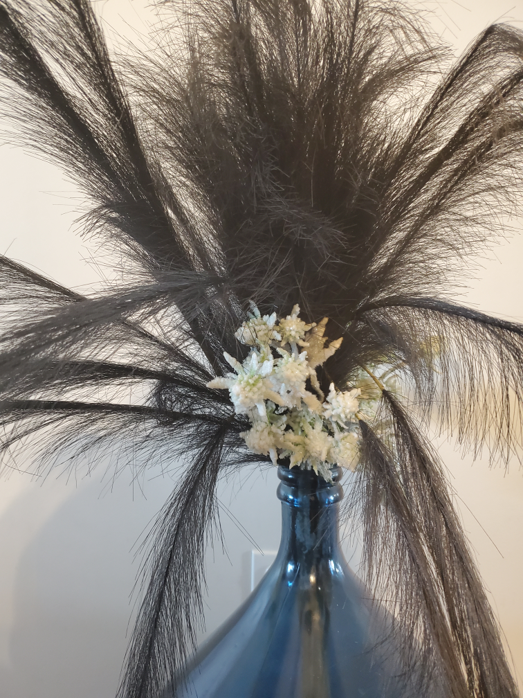 Large Blue Glass Vase with Feather Arrangement - photo 2