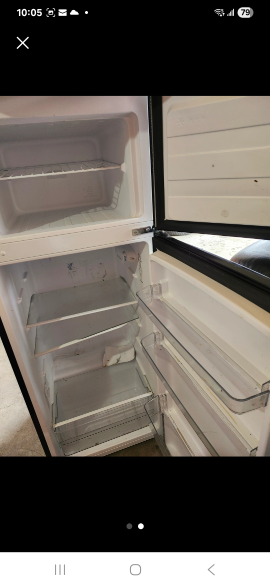 Mini Fridge - Compact Refrigerator - photo 2