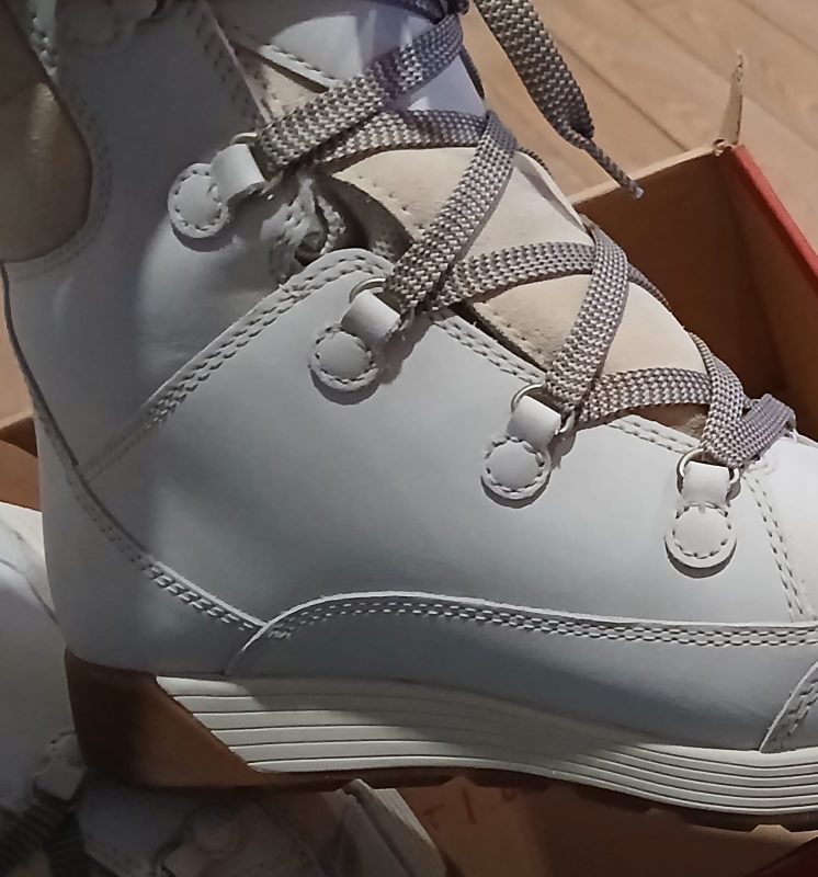 Kodiak Women's Winter Boots Size 10 - photo 3