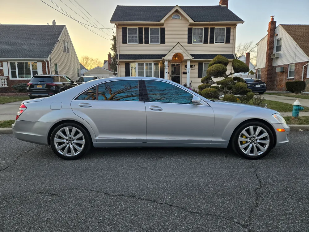 2008 Mercedes-Benz S550 4matic AWD Sedan - Silver image indicator(9)