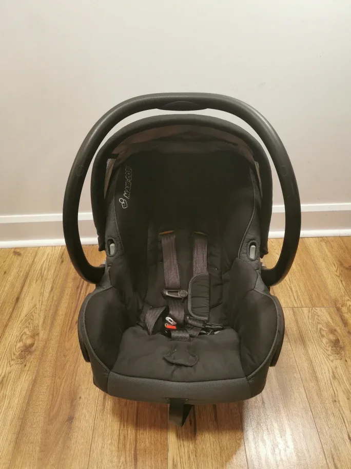 Infant Car Seat - Maxi Cosi
