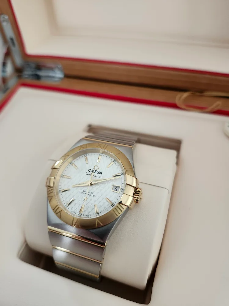 Omega Constellation Co-Axial Chronometer Watch image indicator(2)