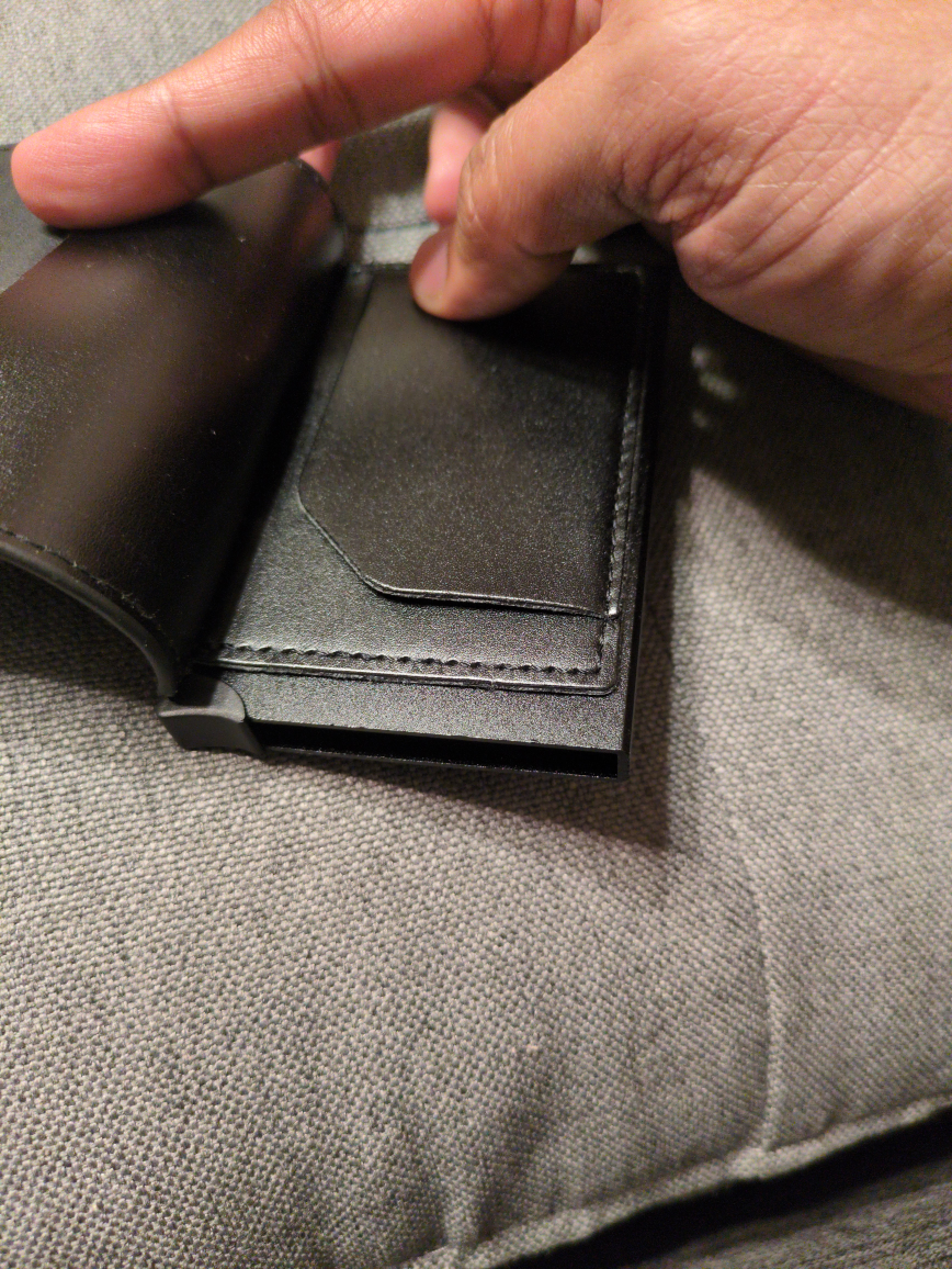 Black Leather Card Holder Wallet - photo 5
