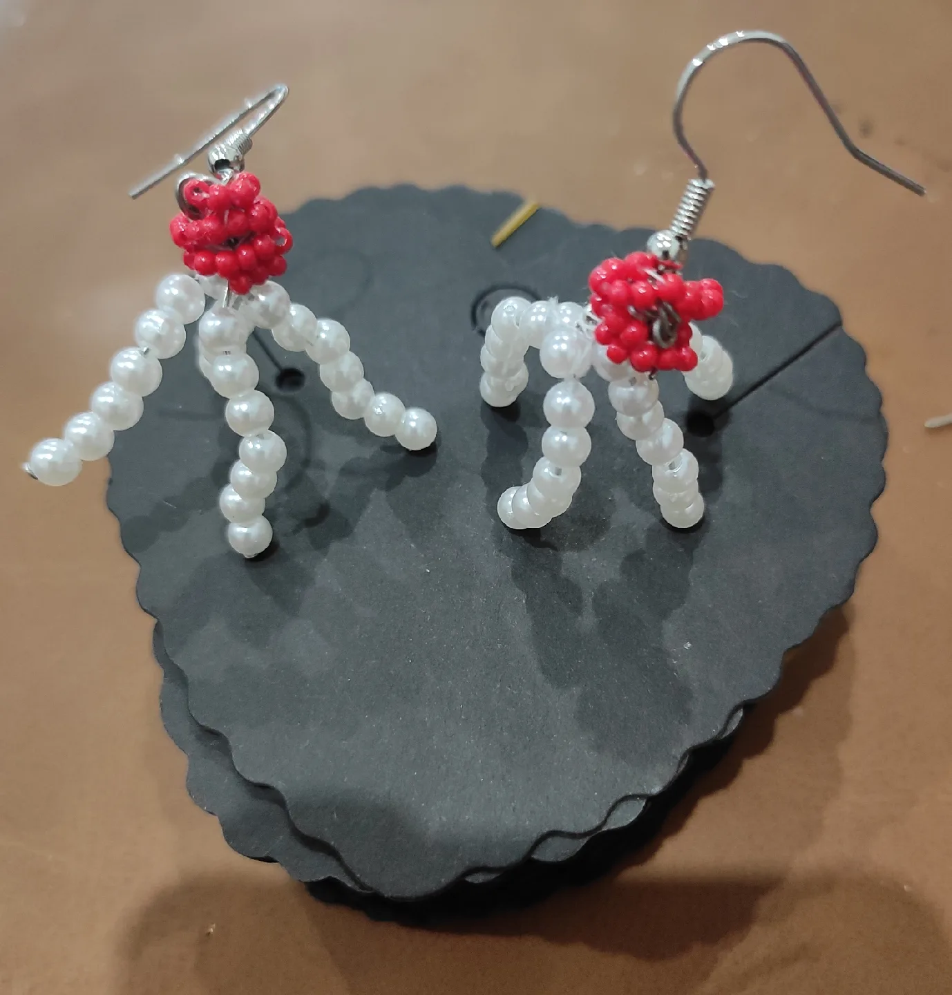 Handmade Beaded Dangle Earrings thumbnail