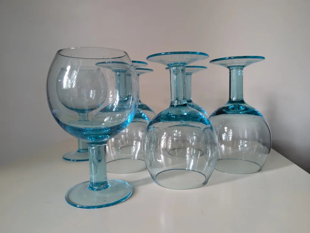 Set of 7 Sea Blue Vintage Glasses 🥕 image indicator(6)
