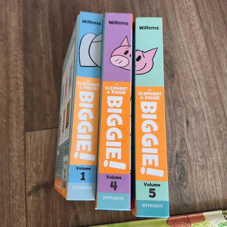 Elephant & Piggie Biggie! by Mo Willems, Volumes 1, 4, 5 image indicator(3)
