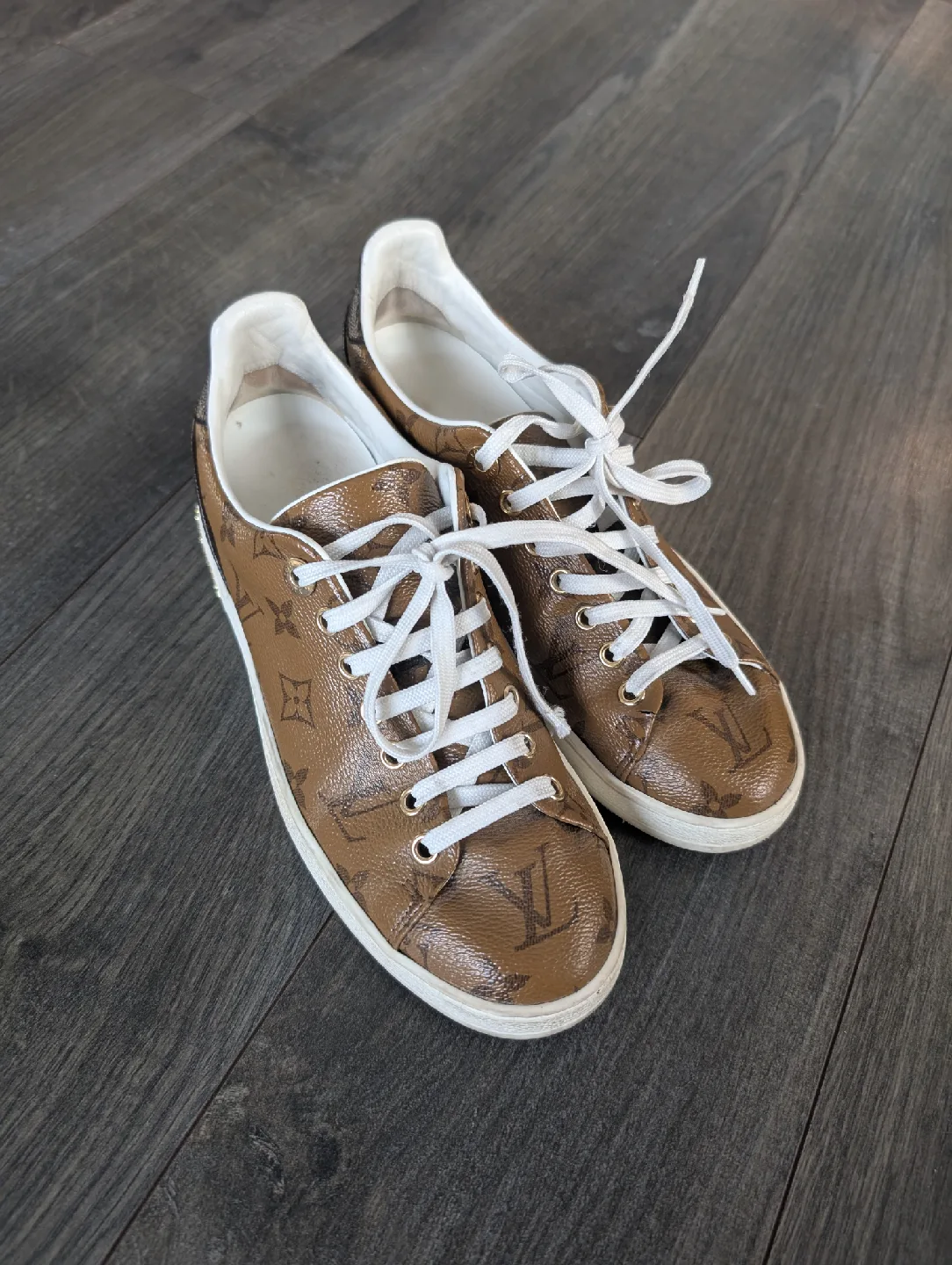 Louis Vuitton Brown Leather Sneakers Size 37.5