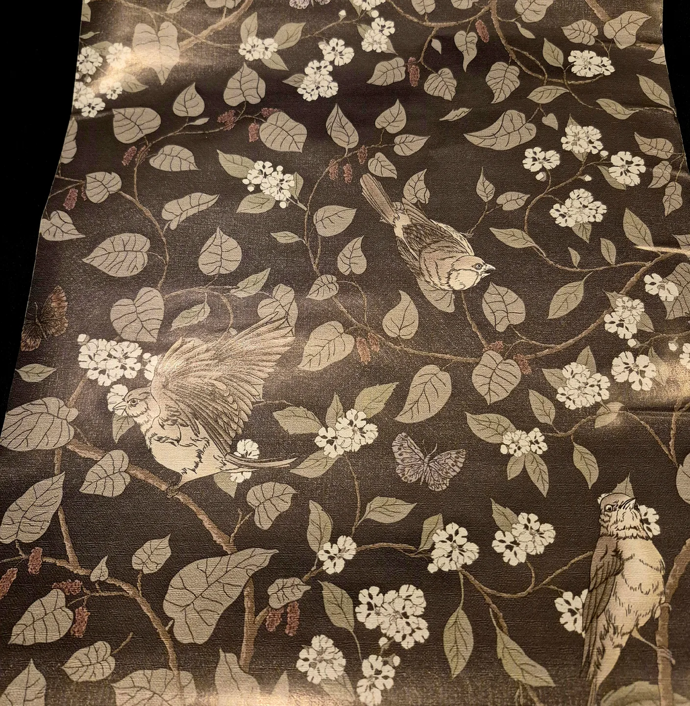 Floral and Bird Vinyl Wallpaper 17"x78.7" thumbnail