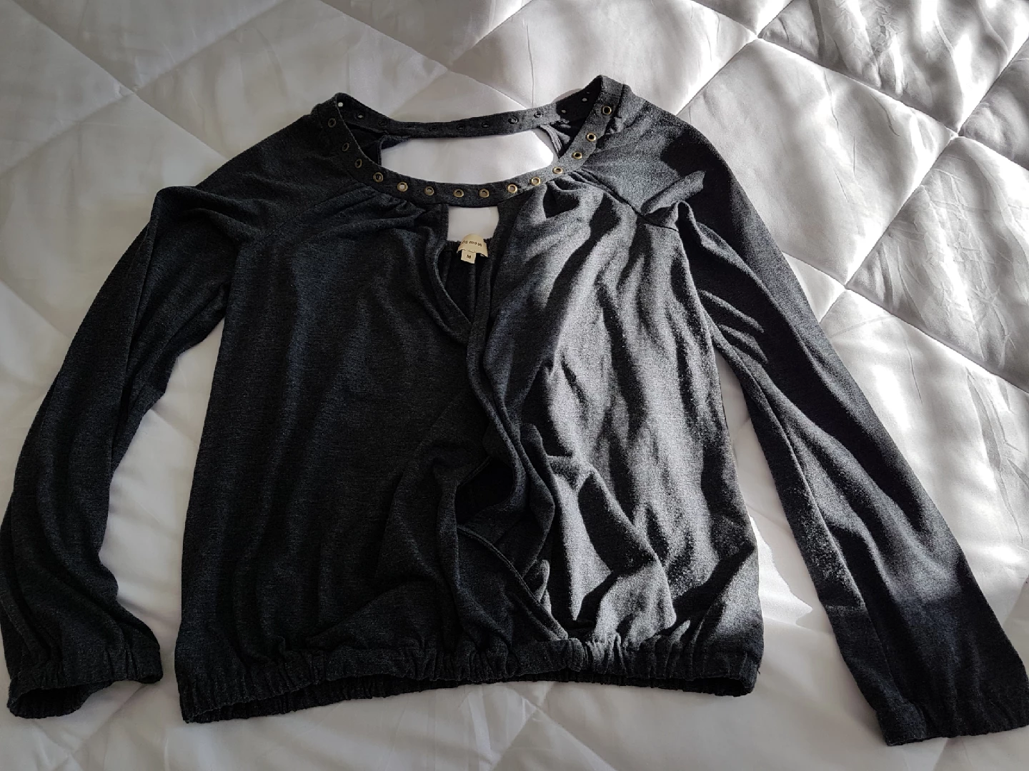 Ella Moss Gray Long Sleeve Top - Size M - photo 3