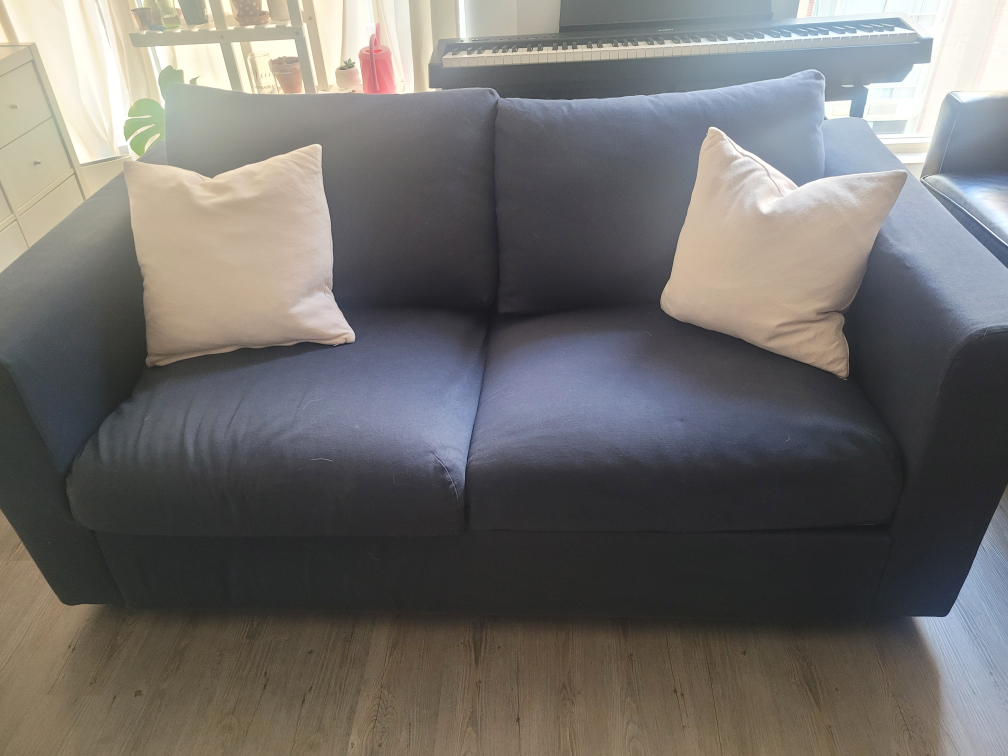 Finnala Loveseat Sofa - photo 4