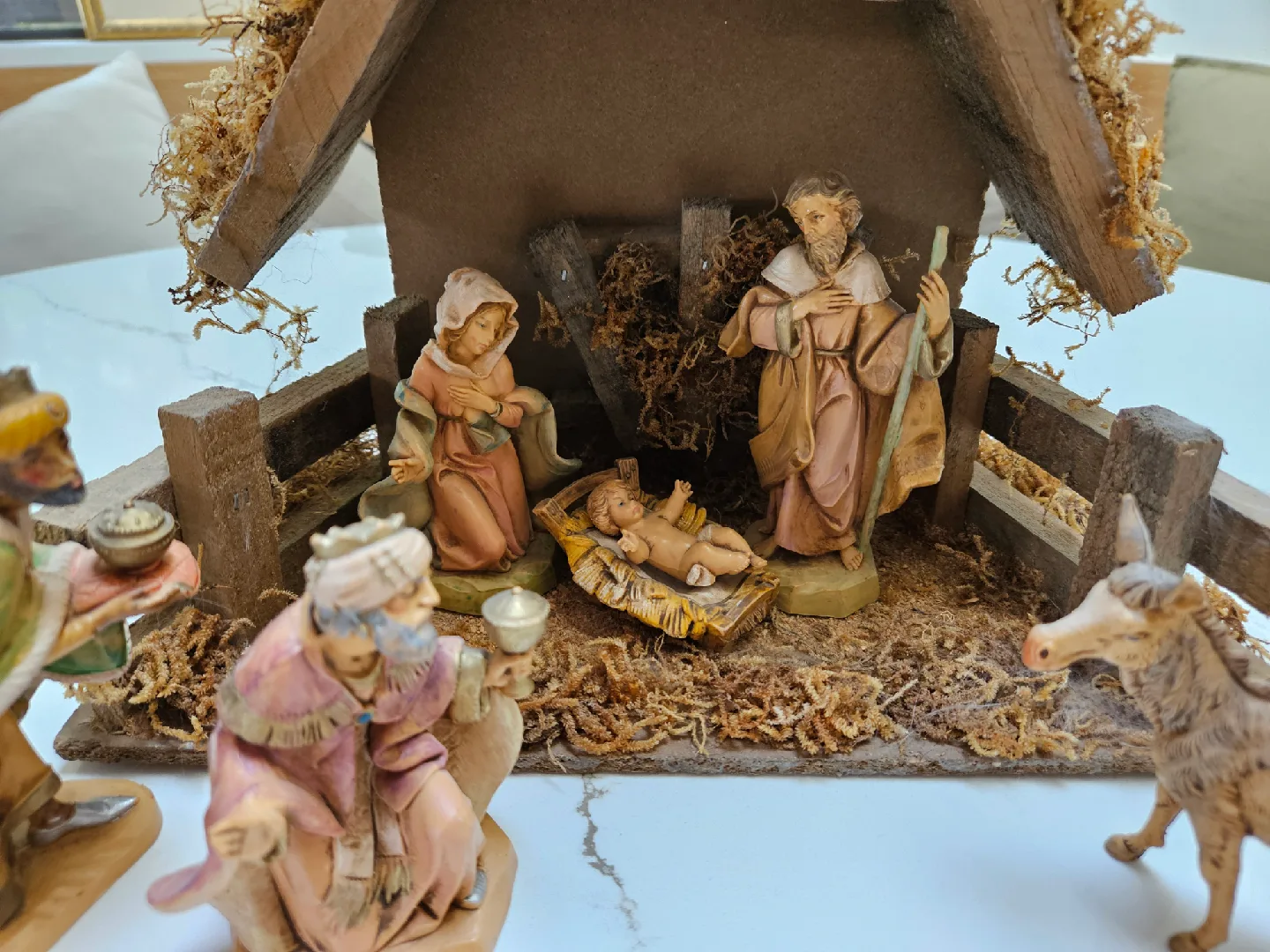 Fantanini Christmas Nativity Set Ornate Vintage Hand Painted image indicator(3)