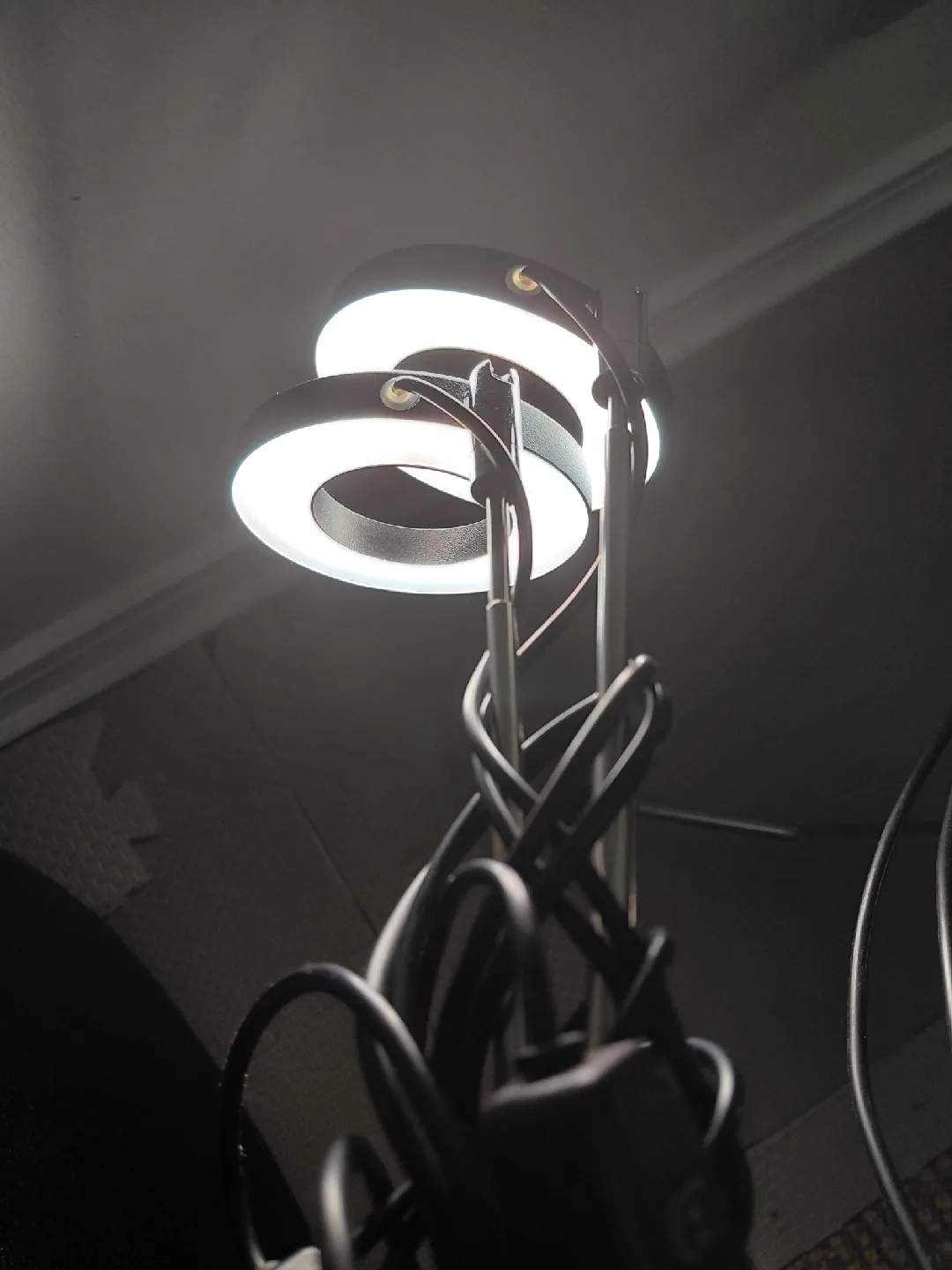 2 LED grow lights for plants + powerbar image indicator(5)