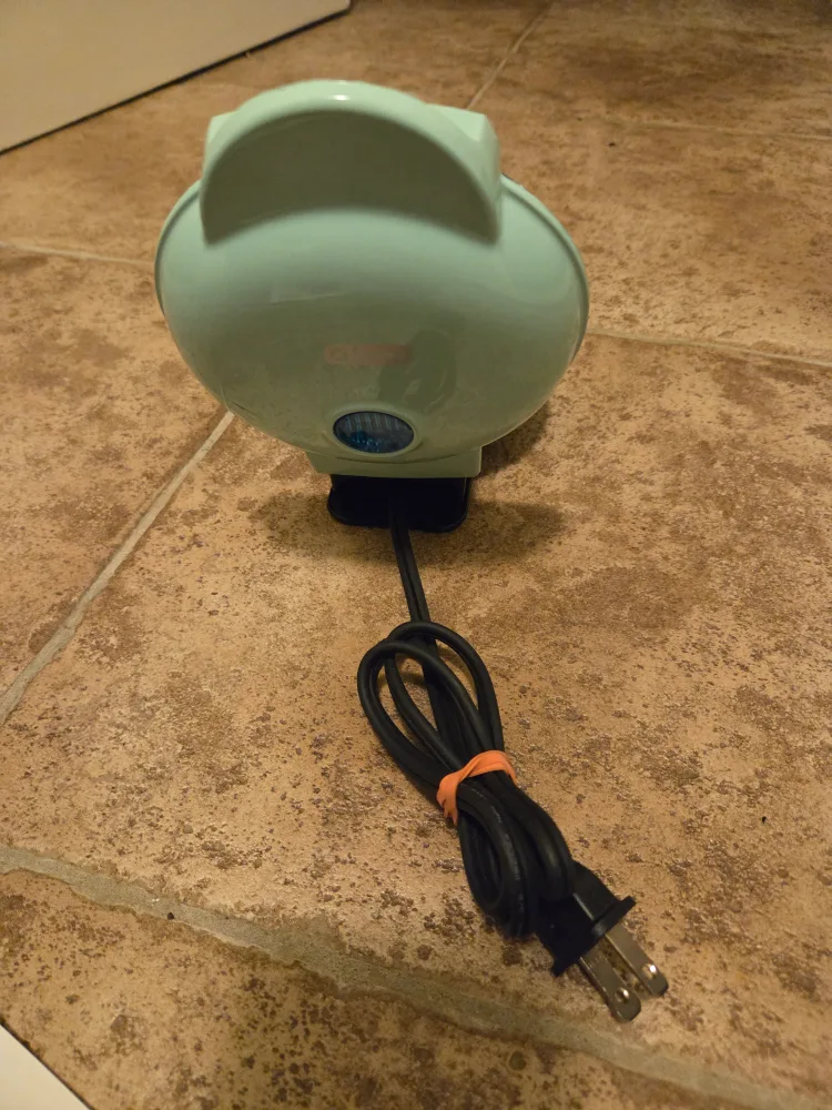 Dash Mini Waffle Maker - Aqua image indicator(4)