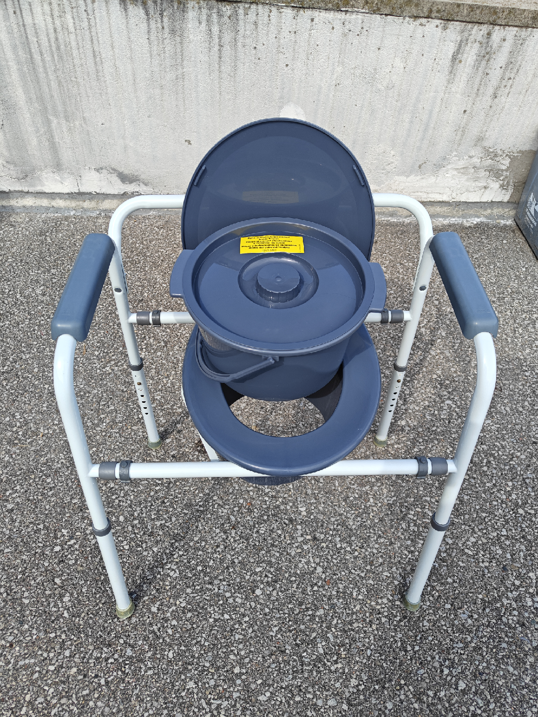 Commode Chair - Blue and White