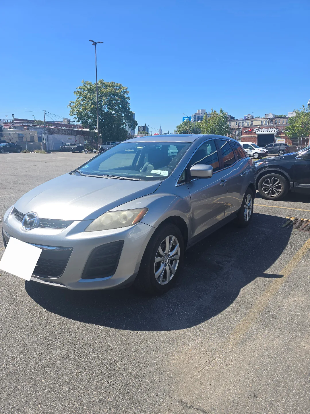 Mazda CX-7 Silver SUV image indicator(2)