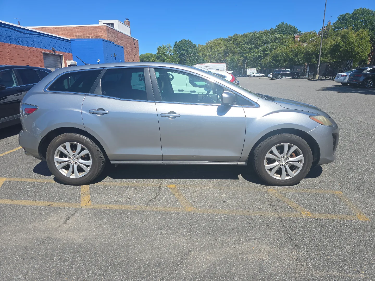 Mazda CX-7 Silver SUV image indicator(5)