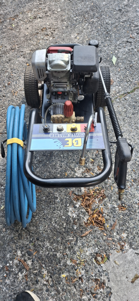 Gas Pressure Washer - photo 3