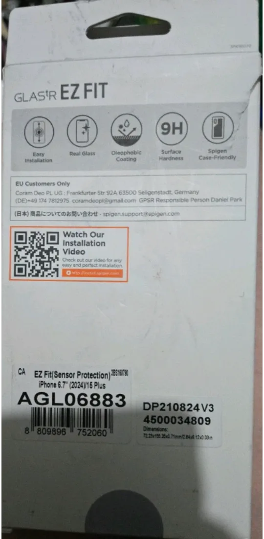 New Spigen Glas.tR EZ Fit iPhone 15 Plus Screen Protector image indicator(2)