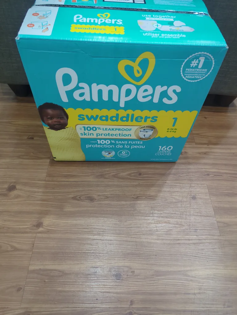 Pampers Swaddlers Size 1 (160 Diapers) image indicator(4)