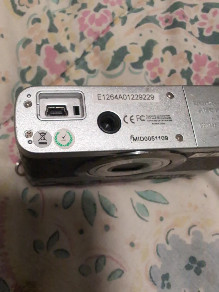 Vivitar 8.1 MP Digital Camera image indicator(3)