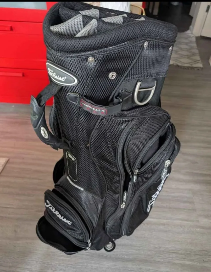 Titleist Golf Bag - Black image indicator(2)