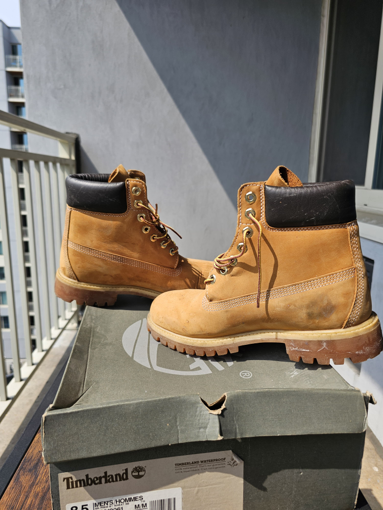 Timberland Waterproof Boots - Men's 8.5 - photo 2