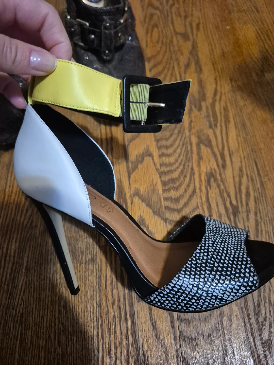 Aldo Heels - Size 8 thumbnail