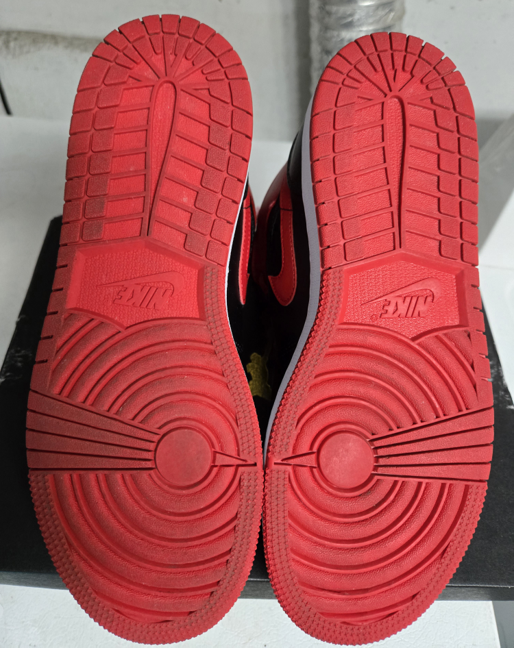 Air Jordan 1 Mid (GS) - photo 4