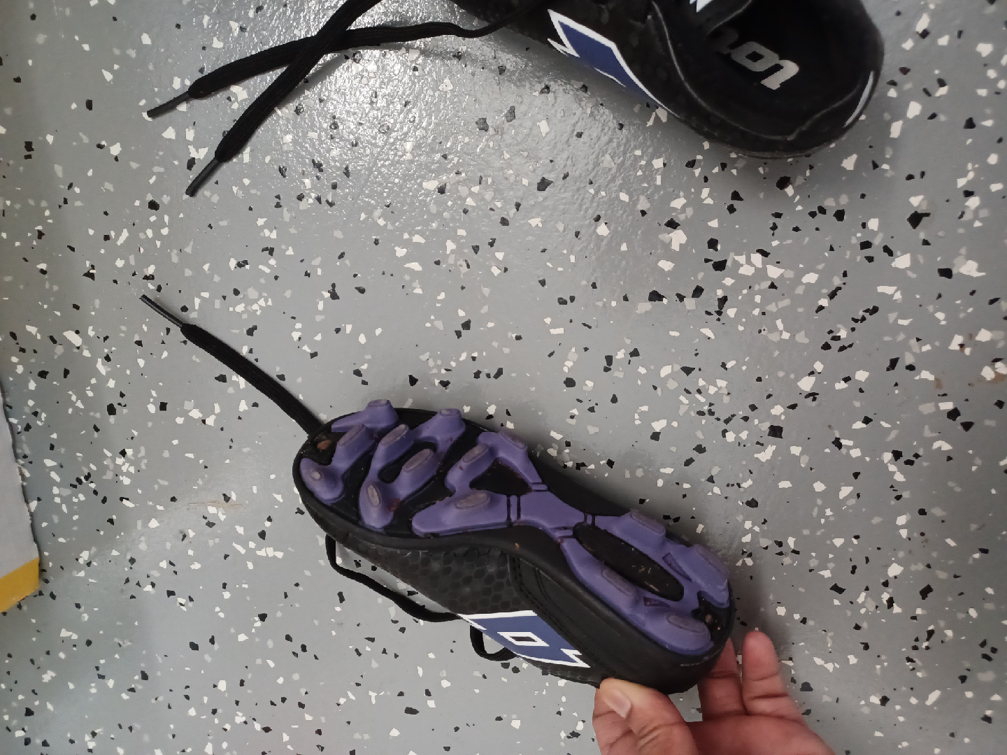 Lotto Soccer Cleats - photo 2