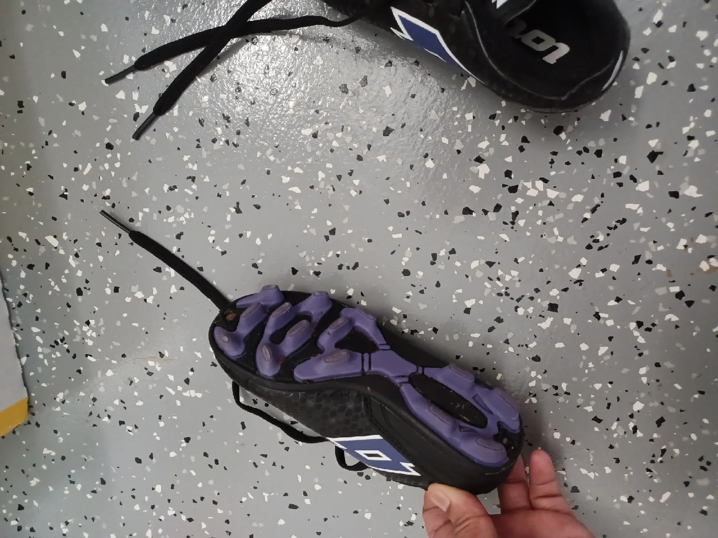 Lotto Soccer Cleats image indicator(2)